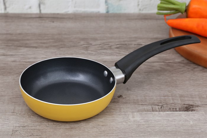 Bộ 2 chảo quánh nhôm chống dính 14 cm DMX Baby Star Màu Vàng