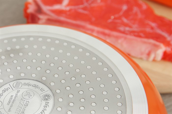 Chảo nhôm chống dính đáy từ 24 cm DMX CTE Màu Cam đỏ