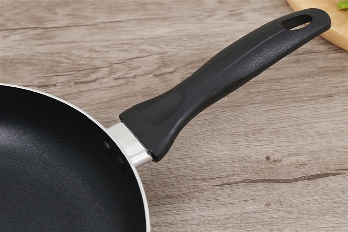 Chảo nhôm chống dính 26 cm Supor F06A26 Màu Đen