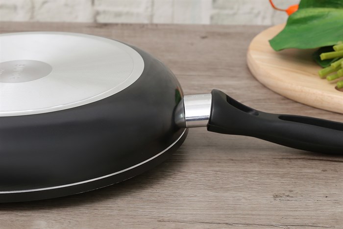 Chảo nhôm chống dính 26 cm Supor F06A26 Màu Đen