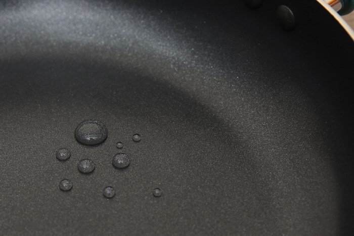 Chảo nhôm chống dính đáy từ 24 cm Supor H18203 J24A Màu Xanh ngọc