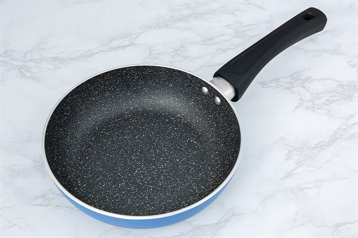 Chảo nhôm chống dính vân đá đáy từ 20 cm Elmich Colosseum Y1 EL-3718 Xanh dương Màu Xanh Dương