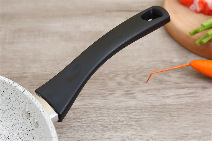 Chảo nhôm chống dính vân đá đáy từ 26 cm Supor F23A26IH Màu Trắng