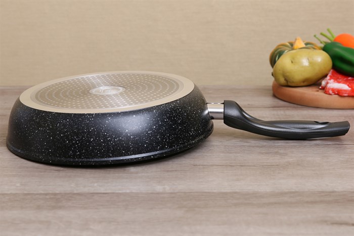 Chảo nhôm chống dính vân đá đáy từ 28 cm DMX CDE Màu Đen