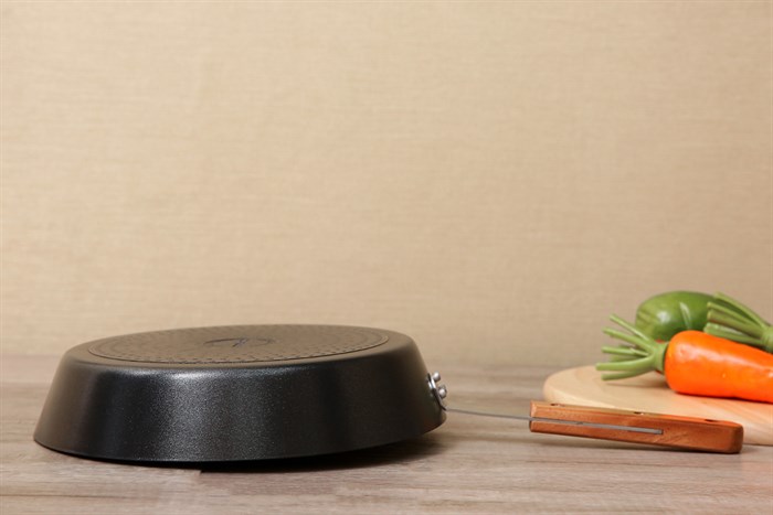 Chảo nhôm chống dính đáy từ 26 cm Happycook OSFP-26IH Màu Đen