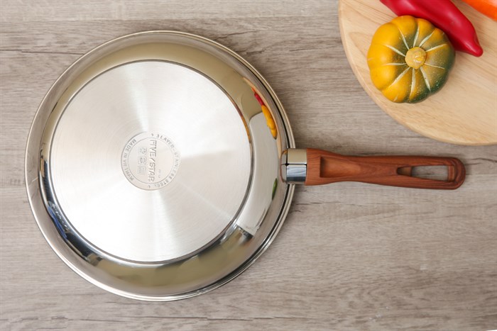 Chảo inox sâu chống dính đáy từ 26 cm Fivestar C26-3D Màu Bạc