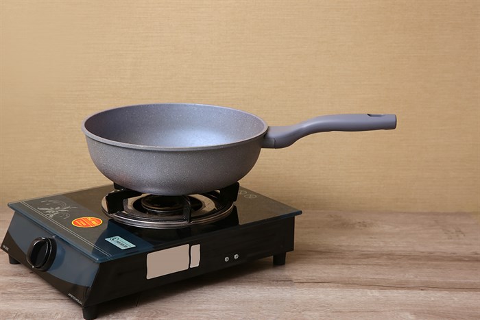Chảo nhôm sâu chống dính vân đá đáy từ 28 cm Sunhouse SHG1228MMA