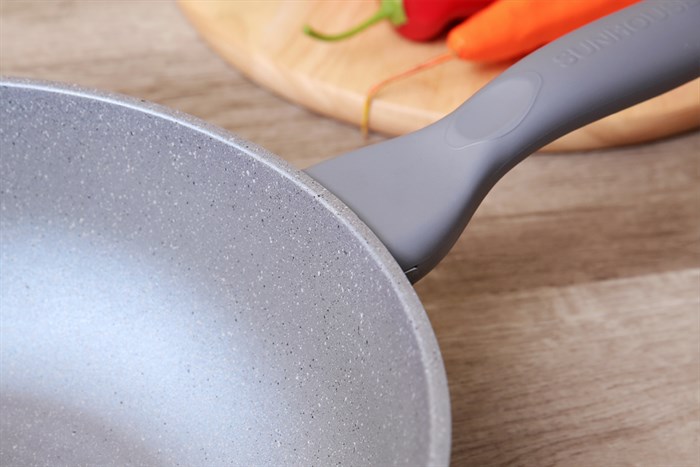 Chảo nhôm sâu chống dính đáy từ 30 cm Sunhouse SHG1230MMA Màu Xám