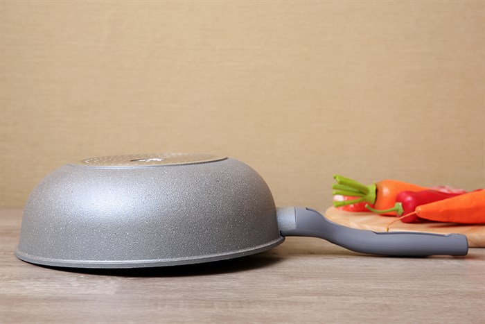 Chảo nhôm sâu chống dính đáy từ 30 cm Sunhouse SHG1230MMA Màu Xám