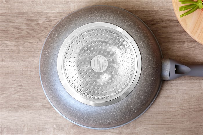 Chảo nhôm sâu chống dính đáy từ 30 cm Sunhouse SHG1230MMA Màu Xám