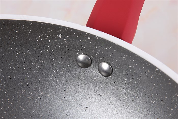 Chảo nhôm sâu chống dính vân đá đáy từ 28 cm Kangaroo KG655M Màu Xám - Đỏ