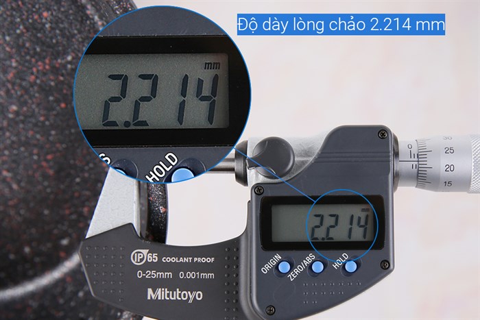 Chảo nhôm chống dính vân đá đáy từ 20 cm Kangaroo KG661XS Màu Đen