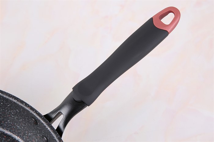 Chảo nhôm chống dính vân đá đáy từ 30 cm Kangaroo KG661XL Màu Đen