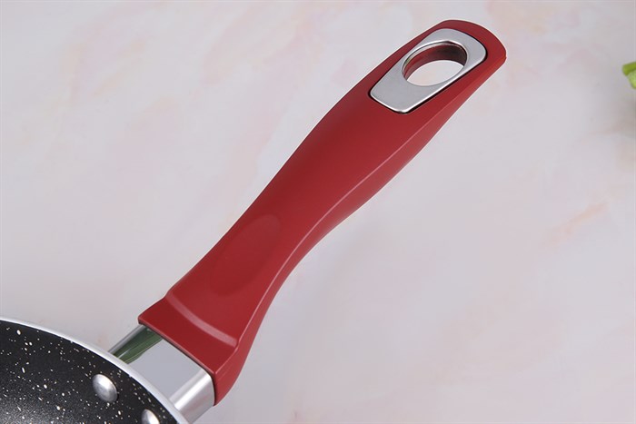Chảo nhôm chống dính vân đá đáy từ 20 cm Delites CE001-20 Màu Đỏ đô