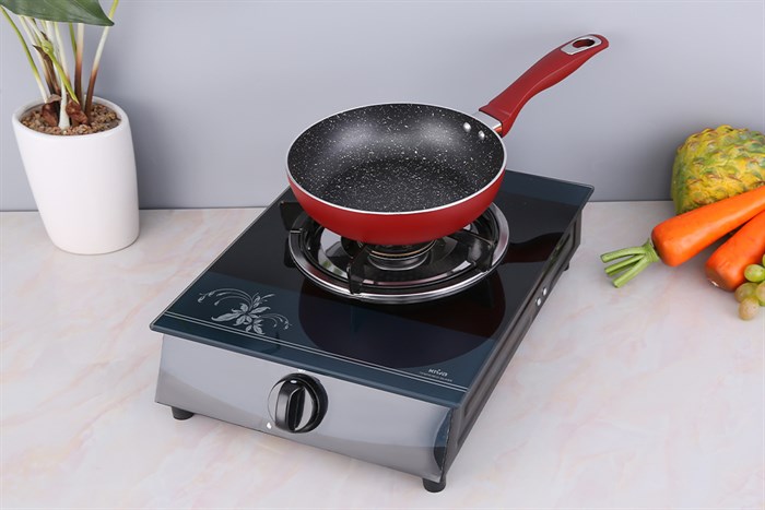 Chảo nhôm chống dính vân đá đáy từ 20 cm Delites CE001-20 Màu Đỏ đô