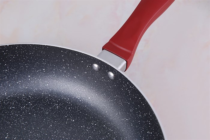 Chảo nhôm chống dính vân đá đáy từ 30 cm Delites CE001-30 Màu Đỏ đô