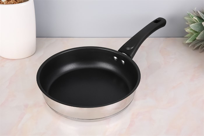 Chảo inox chống dính đáy từ 20 cm Delites CE002-20 Màu Inox