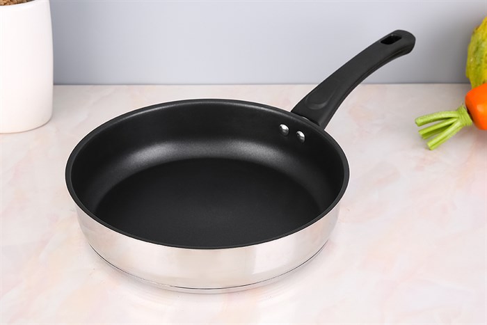 Chảo inox chống dính đáy từ 24 cm Delites CE002-24 Màu Inox