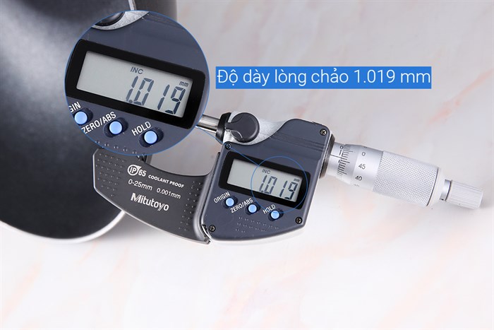 Chảo nhôm chống dính 2 quai 34 cm Delites CR002-34 Màu Đen