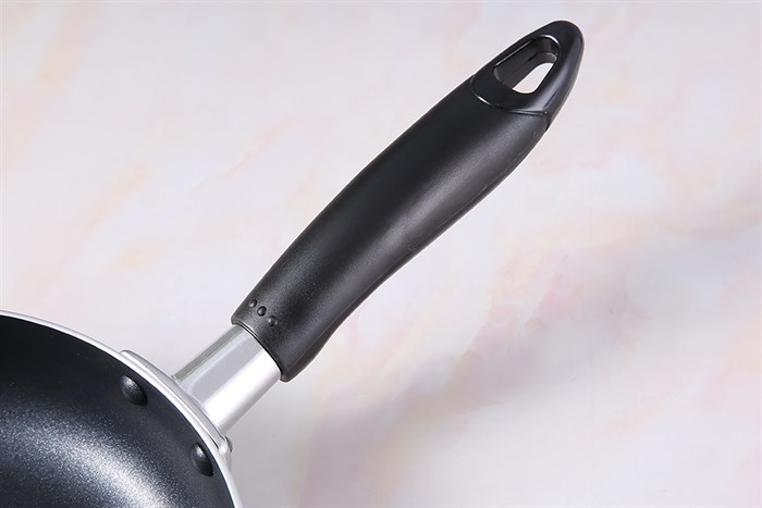 Chảo nhôm chống dính 20 cm Delites CR001-20 Màu Đen