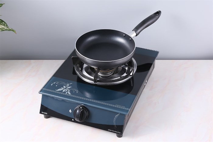 Chảo nhôm chống dính 20 cm Delites CR001-20 Màu Đen