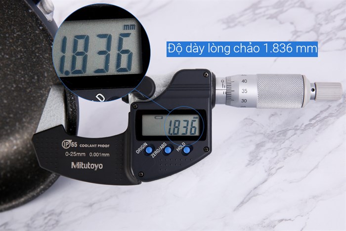 Chảo nhôm chống dính vân đá 20 cm Delites CS002-20 Màu Đen