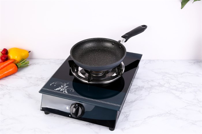 Chảo nhôm chống dính vân đá 20 cm Delites CS002-20 Màu Đen