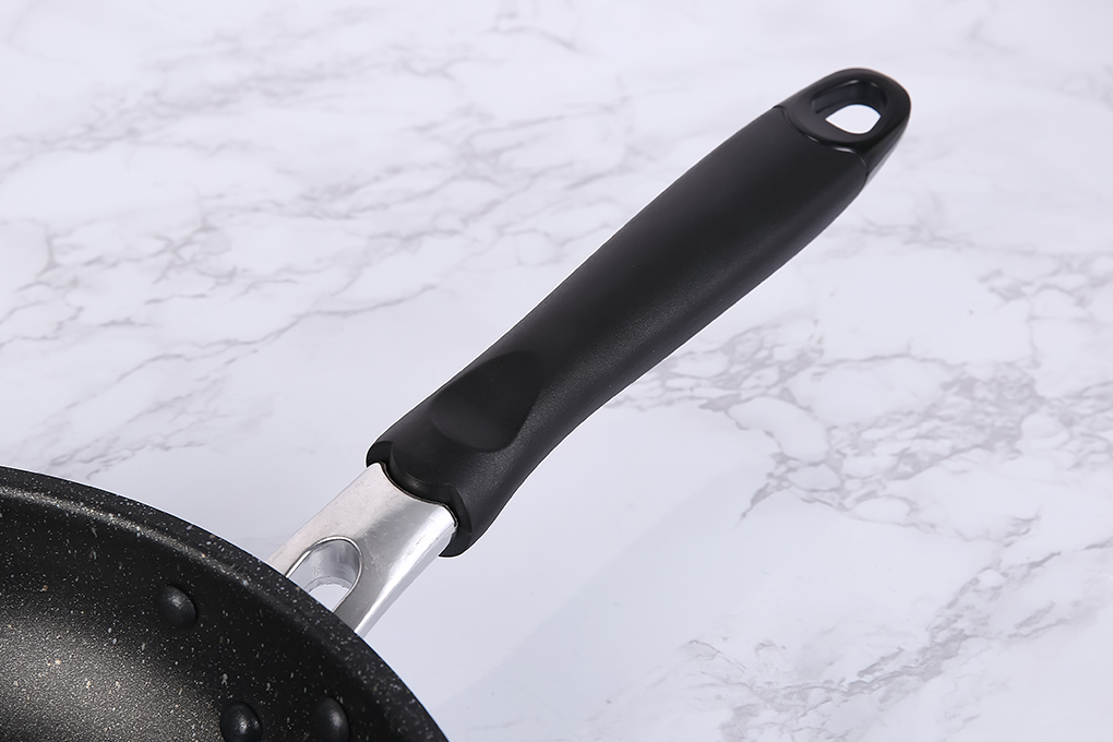 Chảo nhôm chống dính vân đá 26 cm Delites CS002-26 Màu Đen