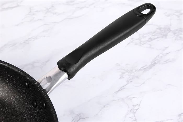 Chảo nhôm chống dính vân đá 30 cm Delites CS002-30 Màu Đen