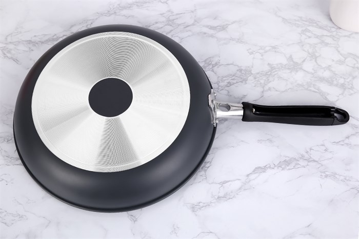 Chảo nhôm chống dính vân đá 30 cm Delites CS002-30 Màu Đen