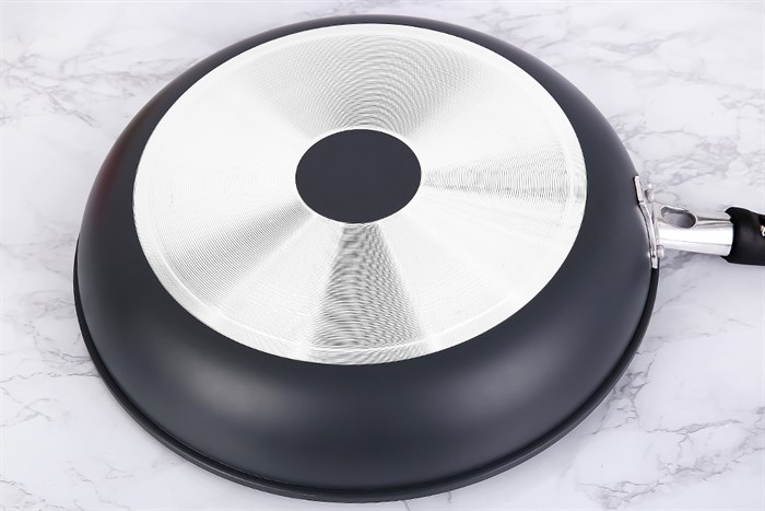 Chảo nhôm chống dính vân đá 30 cm Delites CS002-30 Màu Đen