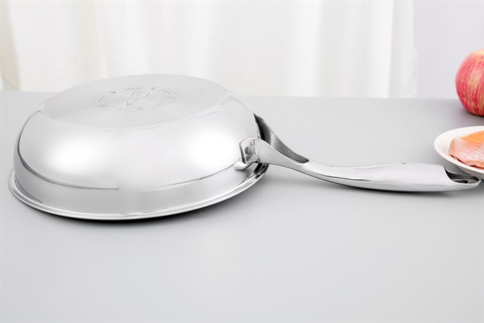 Chảo inox sâu chống dính tổ ong đáy từ 24 cm Fivestar Blackcube FPC24002 Màu Bạc Inox