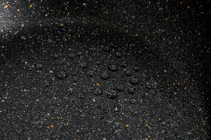 Chảo nhôm sâu chống dính vân đá đáy từ 24 cm Kangaroo KG662S Màu Đen