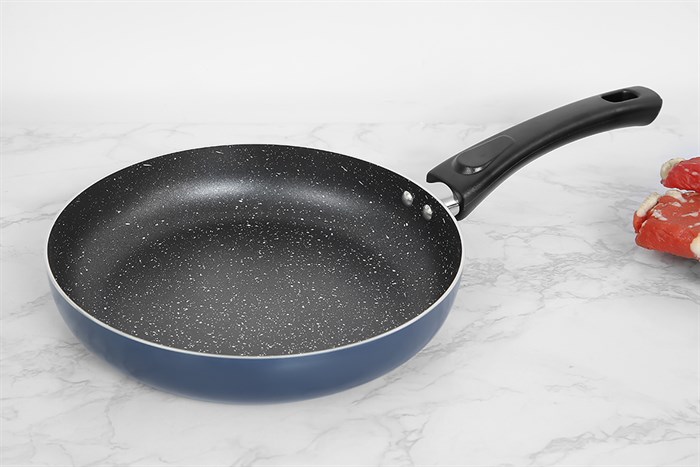 Chảo nhôm chống dính vân đá 24 cm Delites CE003-24 Màu Xanh Dương