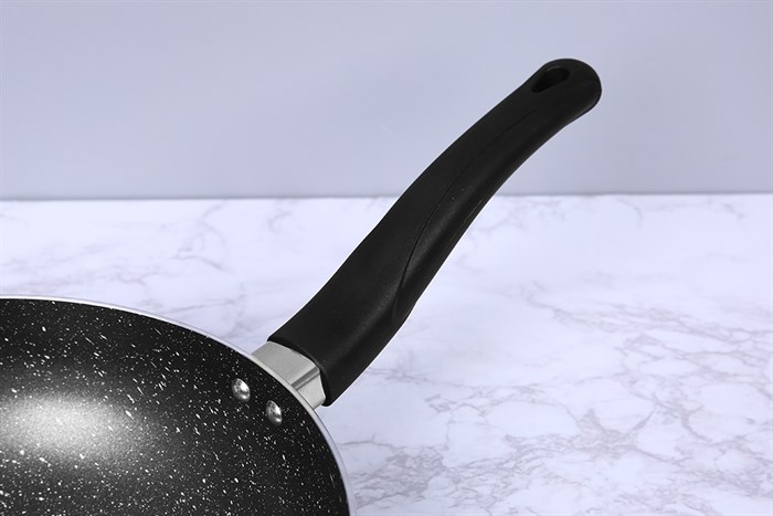 Chảo nhôm sâu chống dính vân đá đáy từ 28 cm Delites CE006-28 Màu Đen