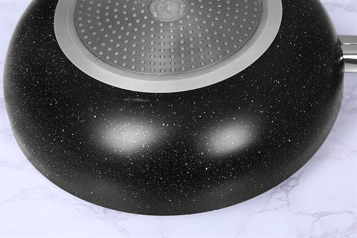 Chảo nhôm sâu chống dính vân đá đáy từ 28 cm Delites CE006-28 Màu Đen