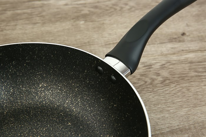 Chảo nhôm sâu chống dính vân đá đáy từ 26 cm Sunhouse SHS26MB Màu Đen