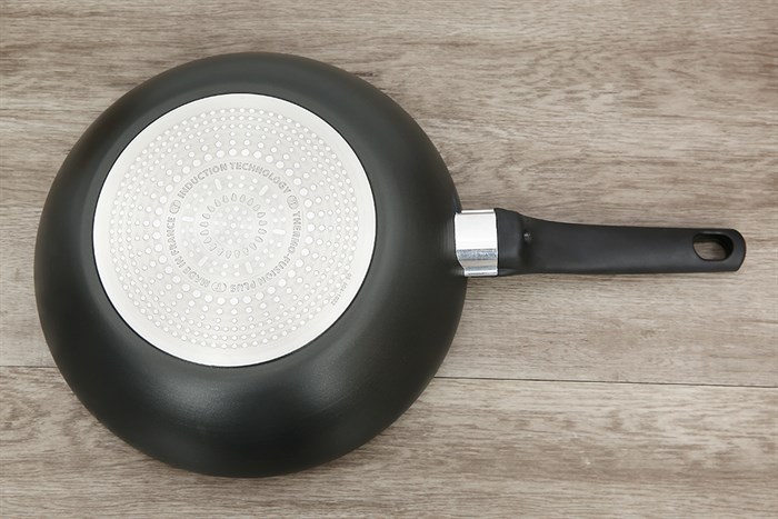 Chảo nhôm sâu chống dính vân đá đáy từ 28 cm Tefal Ultimate G2681972 Màu Đen