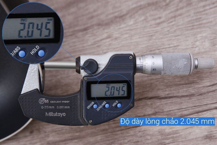 Chảo nhôm chống dính 28 cm Delites CE007-28 Màu Đen