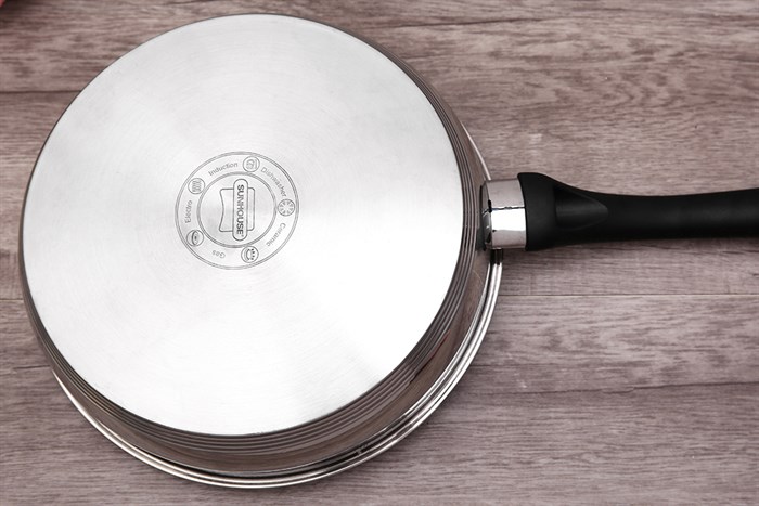 Chảo inox chống dính vân đá đáy từ 26 cm Sunhouse IN26M4 Màu Inox