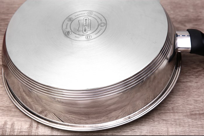 Chảo inox chống dính vân đá đáy từ 26 cm Sunhouse IN26M4 Màu Inox