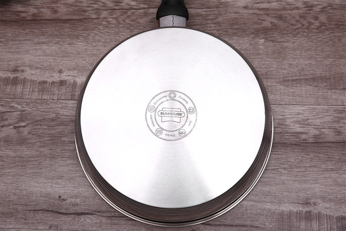 Chảo inox chống dính vân đá đáy từ 26 cm Sunhouse IN26M4 Màu Inox