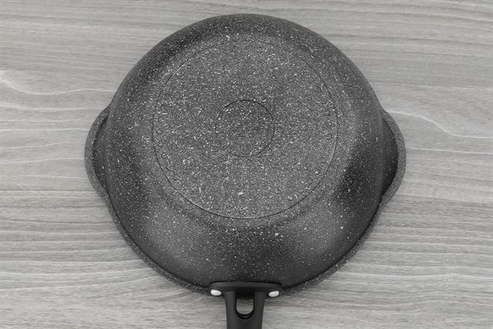 Chảo nhôm sâu chống dính vân đá đáy từ 20 cm Sunhouse SHS20MRD Màu Đen