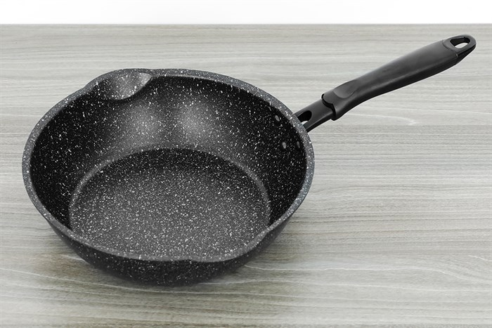 Chảo nhôm sâu chống dính vân đá đáy từ 26 cm Sunhouse SHS26MRD Màu Đen