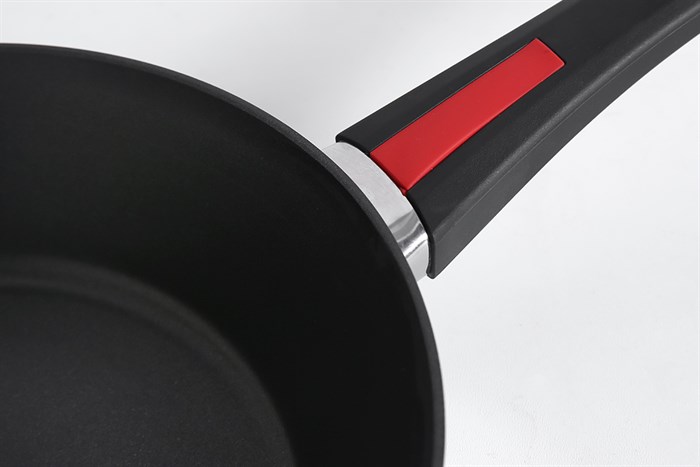 Chảo nhôm chống dính đáy từ 26 cm Kims Cook PBO26 Màu Đen