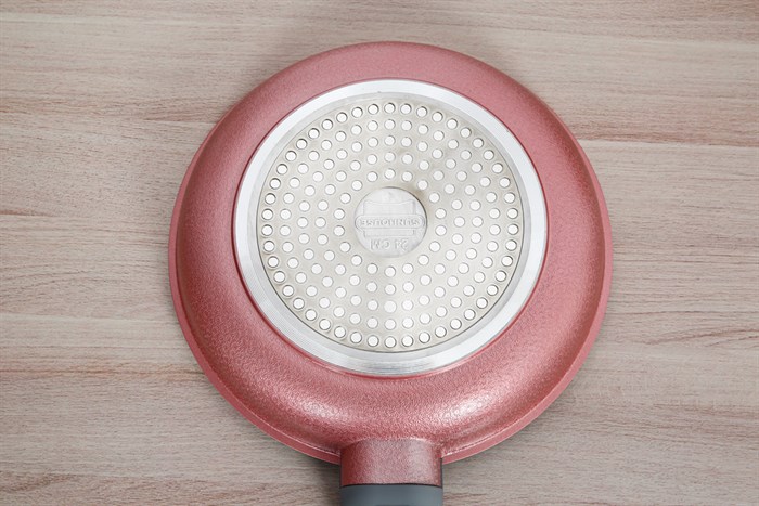 Chảo nhôm chống dính vân đá đáy từ 24 cm Sunhouse SBD24MP Màu Đen - Đỏ