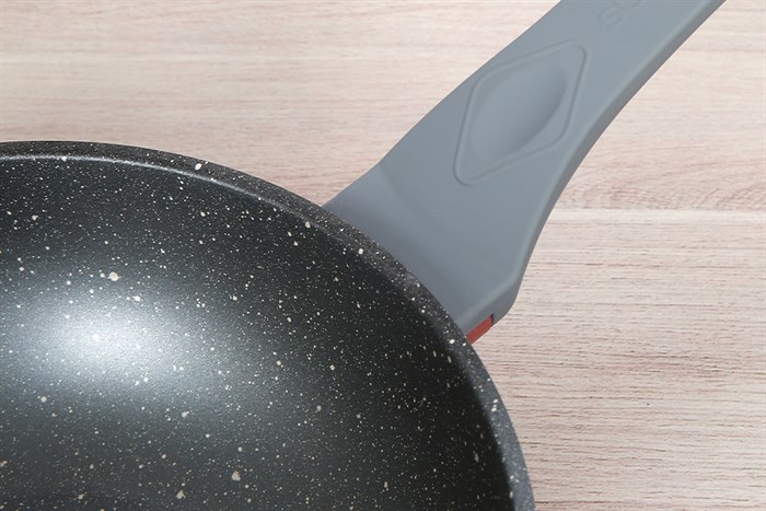 Chảo nhôm sâu chống dính vân đá đáy từ 26 cm Sunhouse SBDS26MP Màu Đen