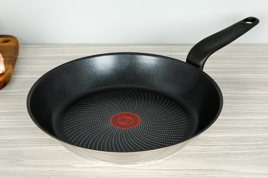 Chảo nhôm chống dính đáy từ 26 cm Tefal Primary E3090504 Màu Bạc