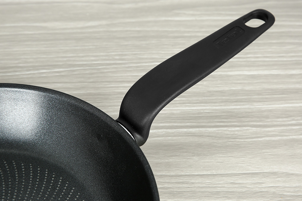 Chảo nhôm chống dính đáy từ 26 cm Tefal Primary E3090504 Màu Bạc