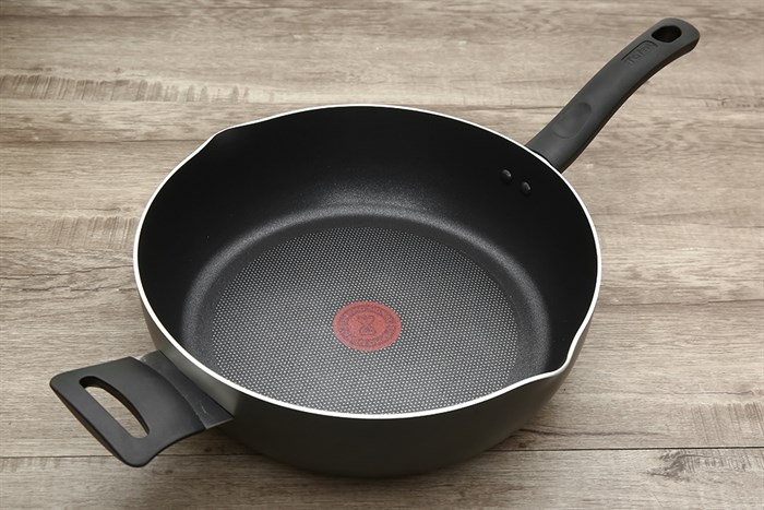 Chảo nhôm sâu chống dính đáy từ 28 cm Tefal Only Cook G1646695 Màu Đen